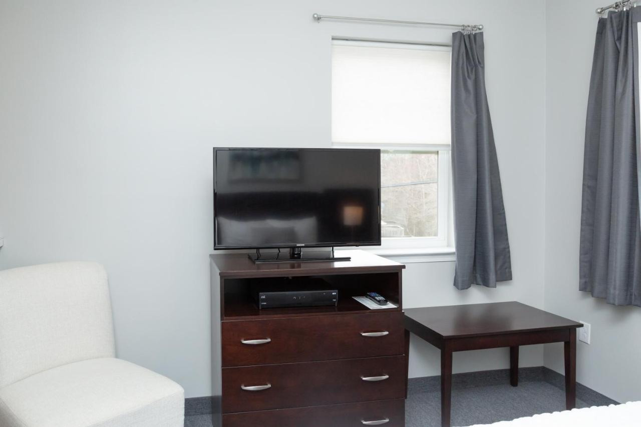 The Acorn Suites メバネ エクステリア 写真
